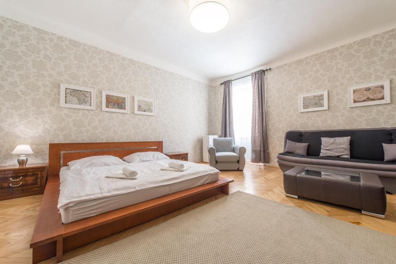 Prague Locals Monastery Apartments 外观 照片