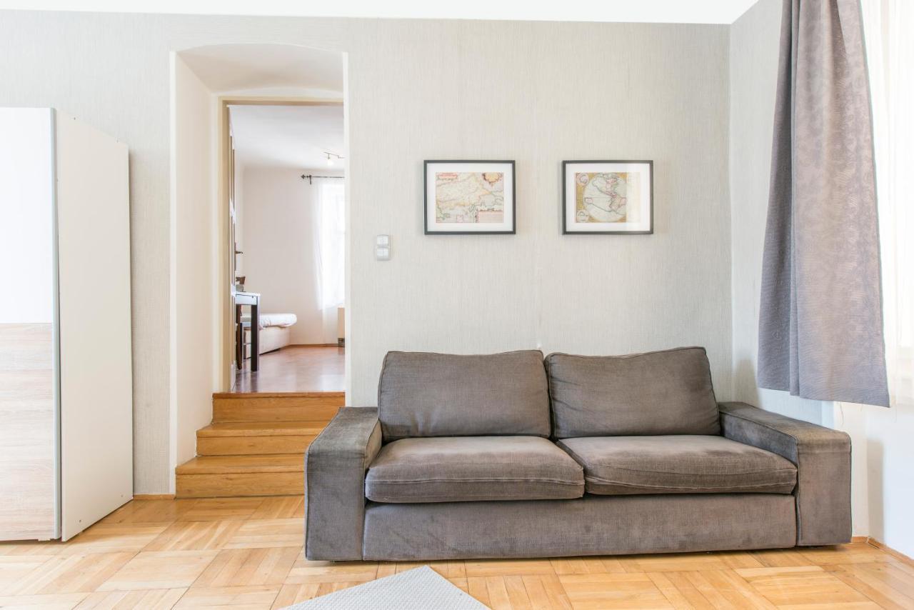 Prague Locals Monastery Apartments 外观 照片