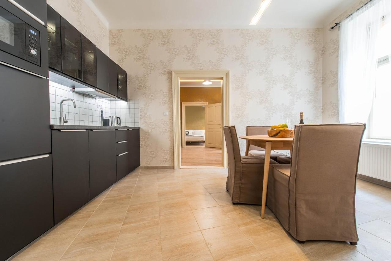 Prague Locals Monastery Apartments 外观 照片