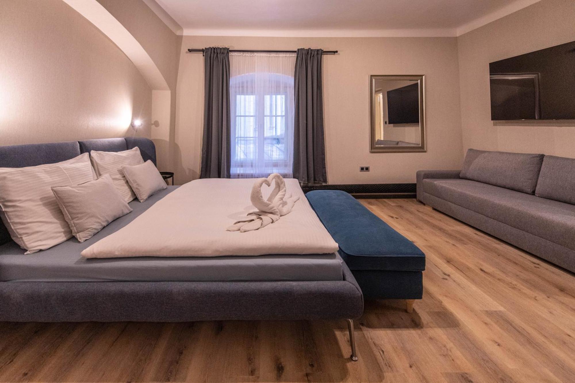 Prague Locals Monastery Apartments 外观 照片