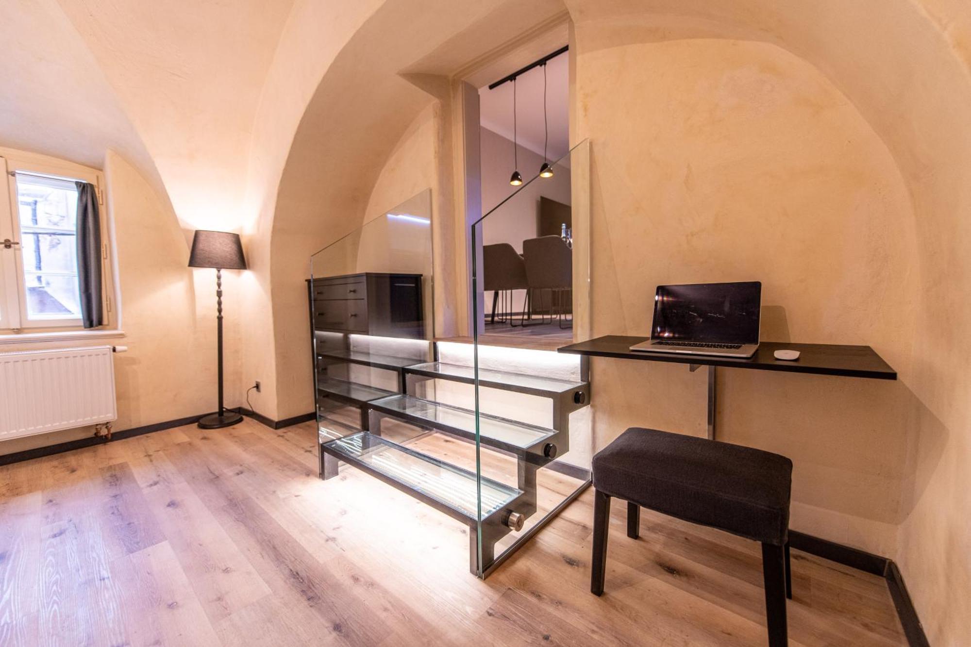 Prague Locals Monastery Apartments 外观 照片