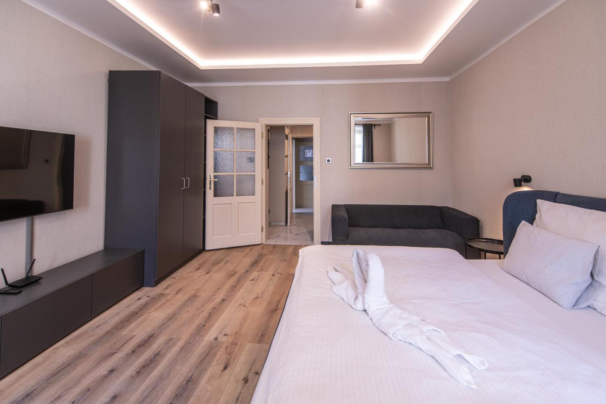Prague Locals Monastery Apartments 外观 照片