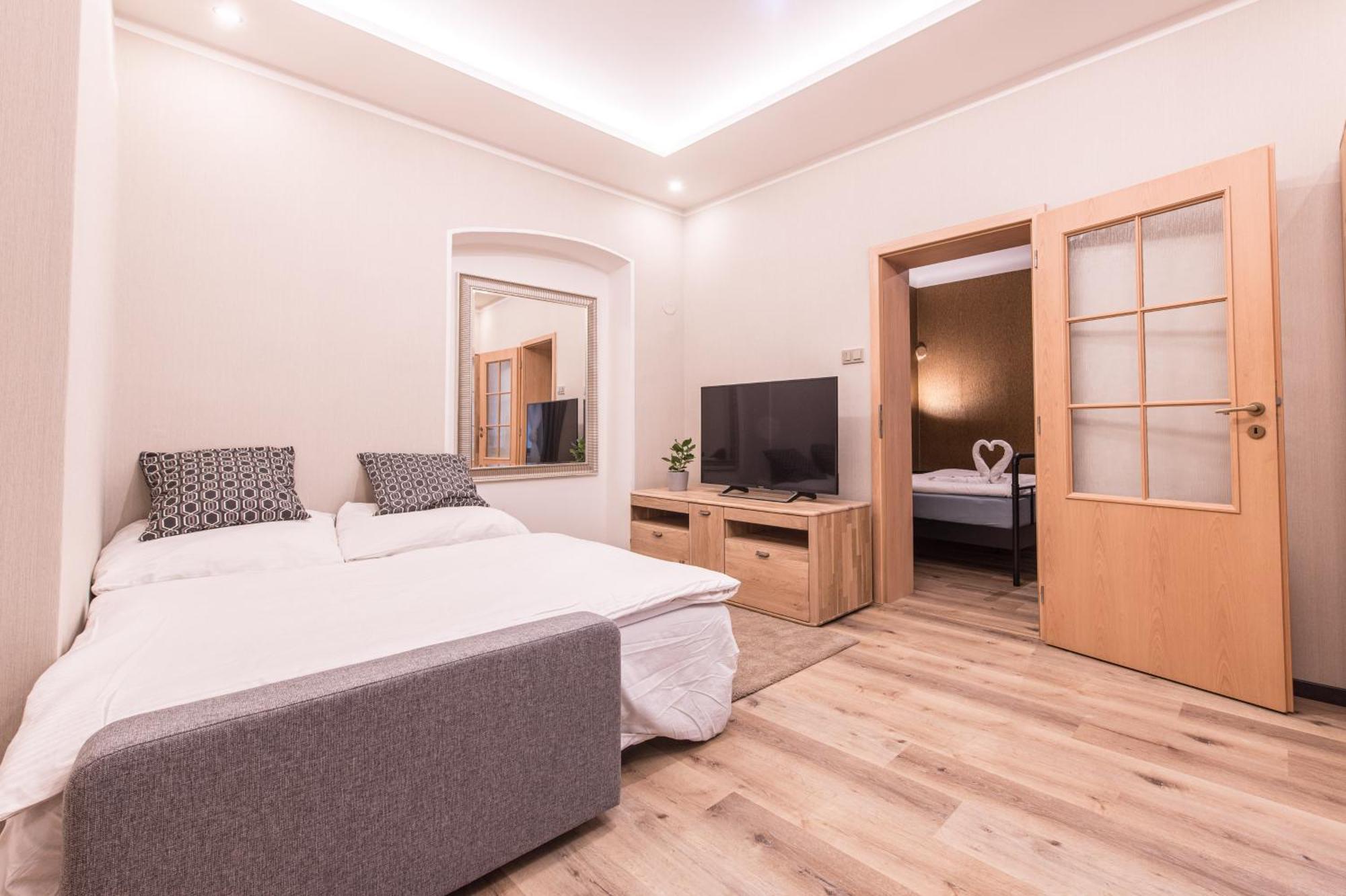 Prague Locals Monastery Apartments 客房 照片